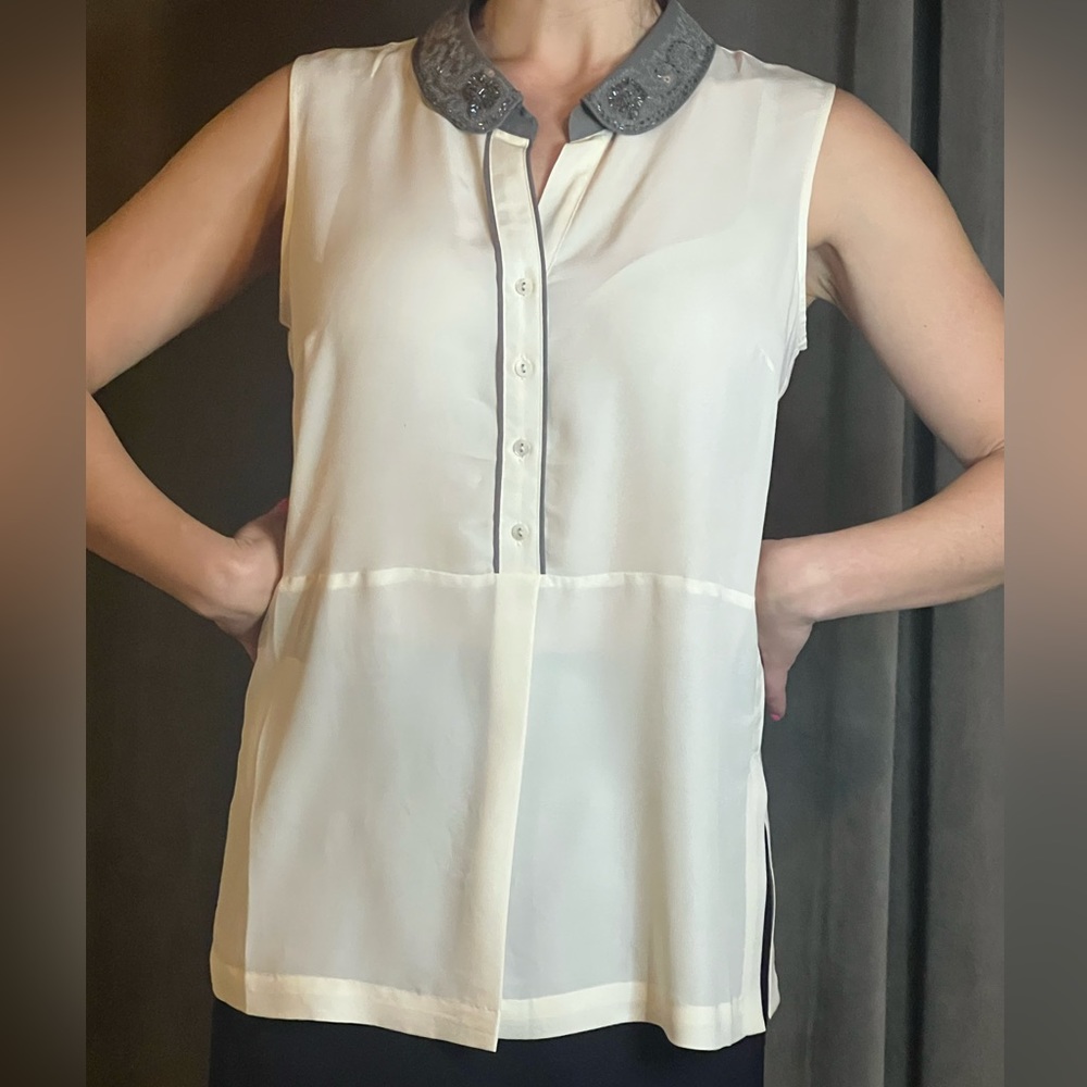 NIC + ZOE cute sheer tunic top with sequin collar - size Medium - Picture 4 of 4